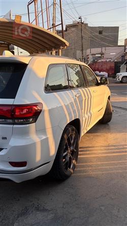 جيب جراند شيروكي